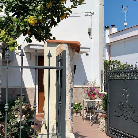 B&B Casa Biscotti Peschici Extérieur photo